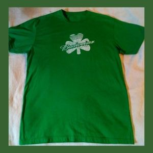 BUDWEISER ST PATRICK'S DAY MENS VINTAGE 2011 SIZE LARGE LIKE NEW T-SHIRT